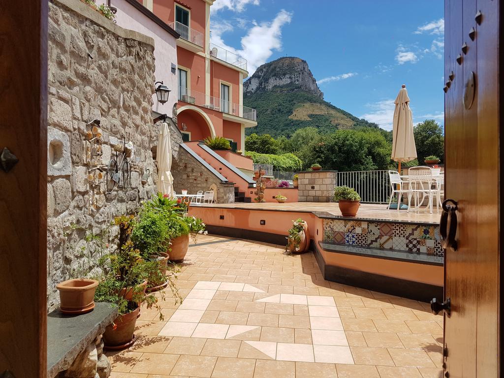 Chez Chantal Bed & Breakfast Meta Bagian luar foto